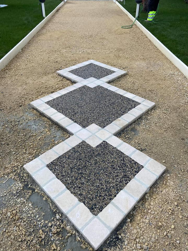 entry image